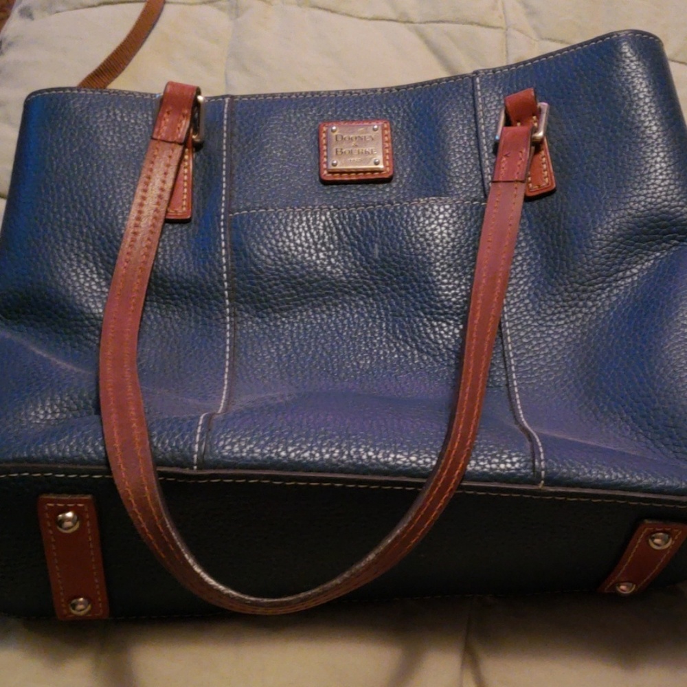 Dooney and Bourke bag